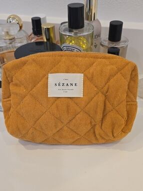 Sézane Quilted Corduroy Cosmetic Pouch Pr Clutch Mustard Yellow